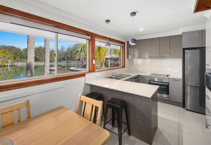 Villa Kitchen